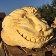 Giant Pumpkin Carving Contest 2016